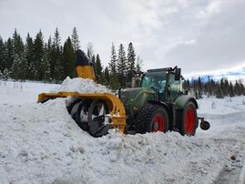 Grønn traktor